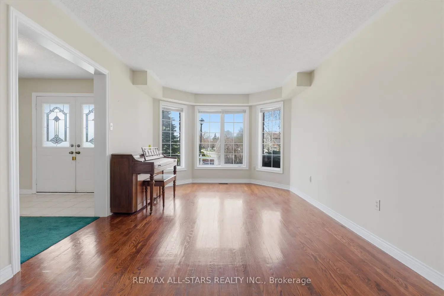 7 Remion Crescent photo 2
