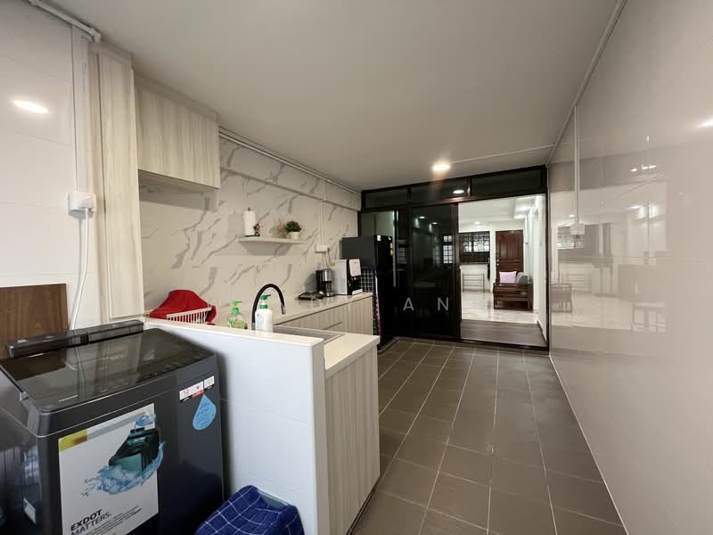 322 Hougang Avenue 5 photo 4