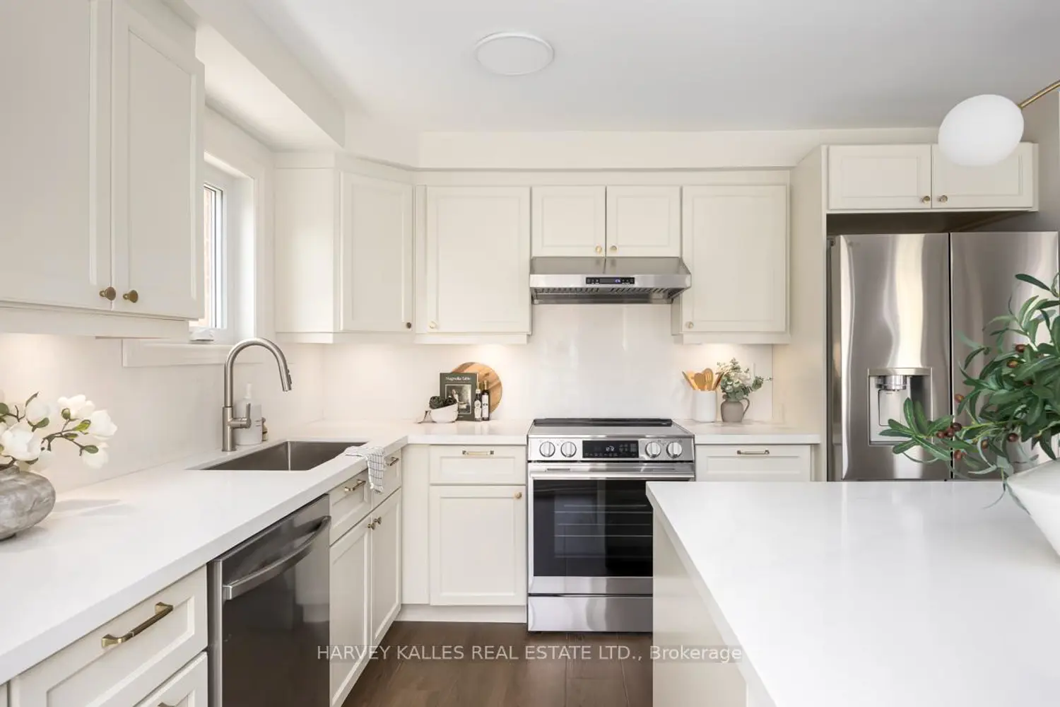 Additional image 9 of 4471 Romfield Crescent