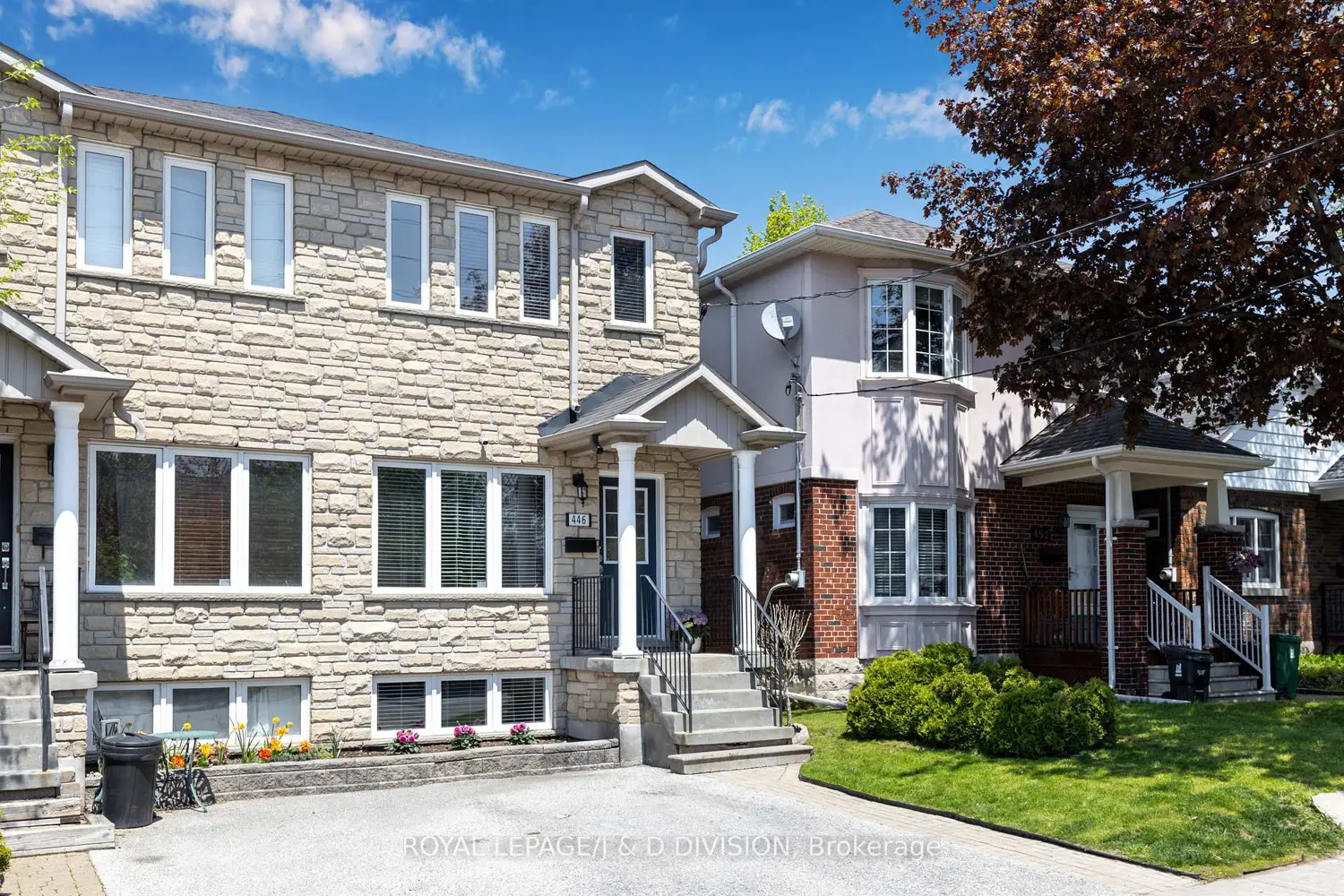 446 Sammon Avenue photo 2