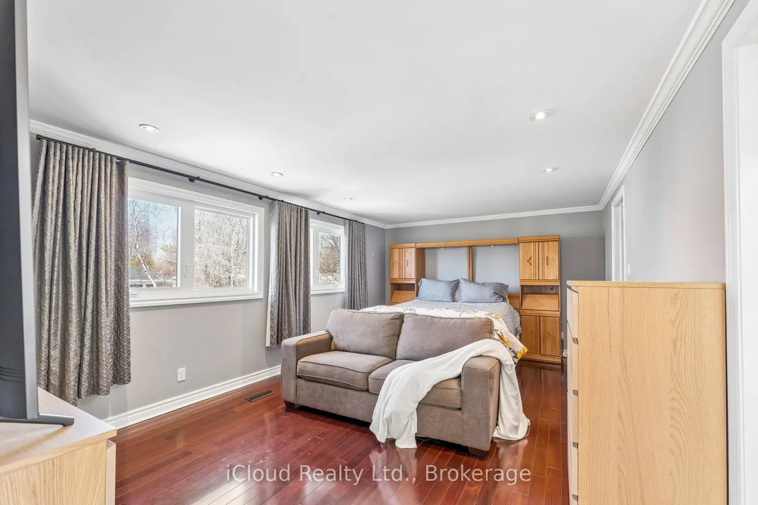 Additional image 11 of 43 Ferndale Crescent