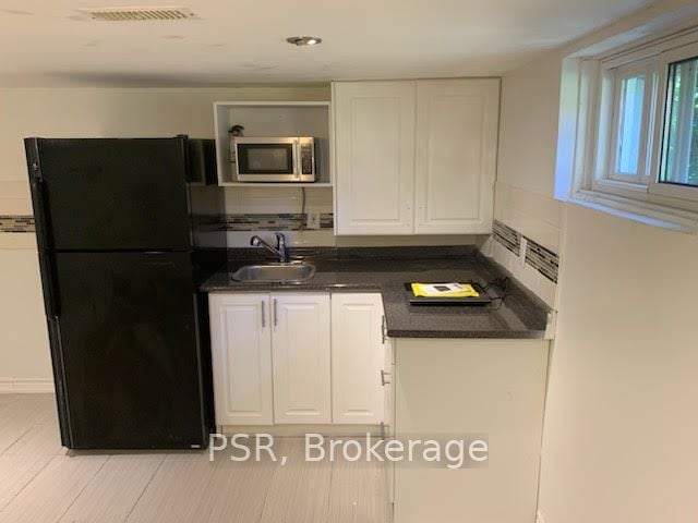 Additional image 4 of Lower-307 Anderson Street, Whitby, ON, L1N 3V7