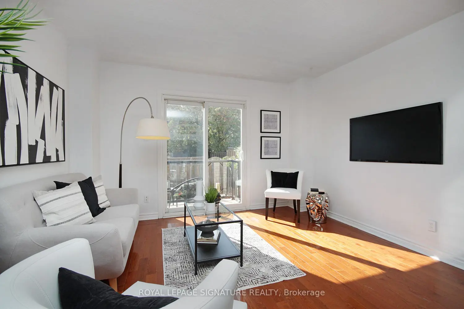 36 Lount Street photo 5