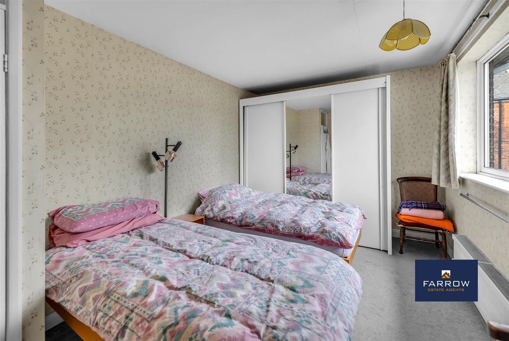 Additional image 20 of 4 bed semi-detached house for saleQueens Parade, Grimsby DN31
