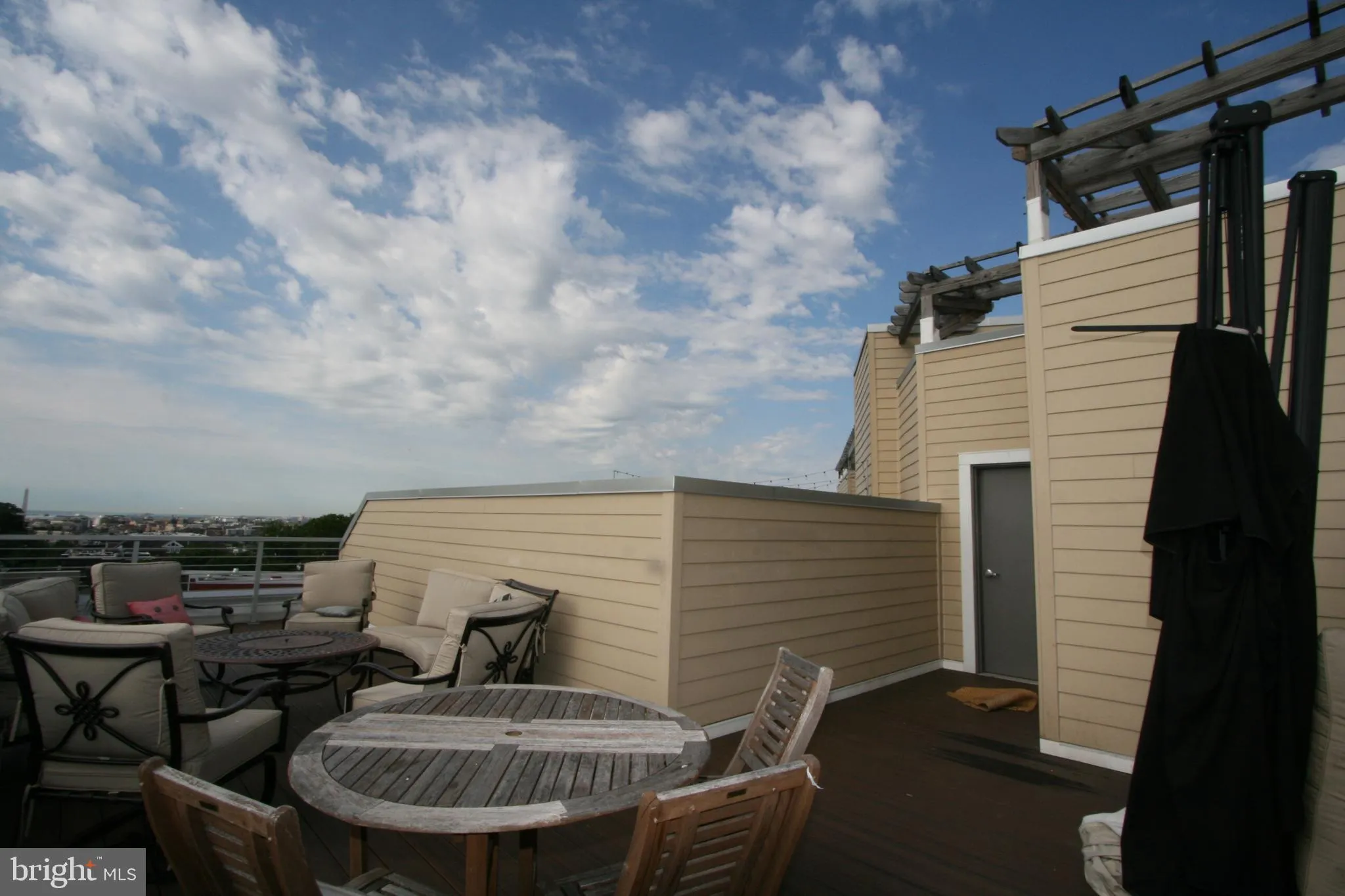 Additional image 86 of 2550 17th Street NW Unit 612, Washington, DC 20009