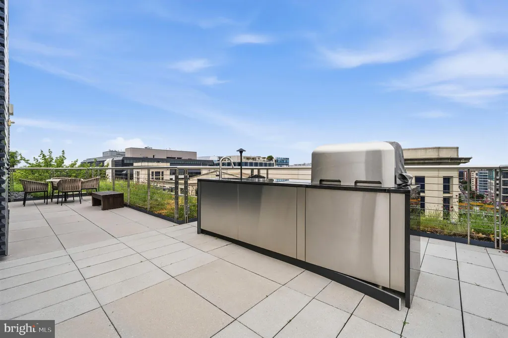 Additional image 45 of 925 H Street NW Unit 315, Washington, DC 20001