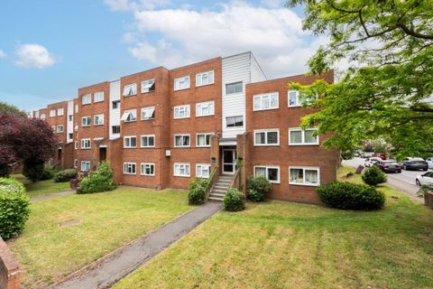 Woodcote Road, Wallington SM6