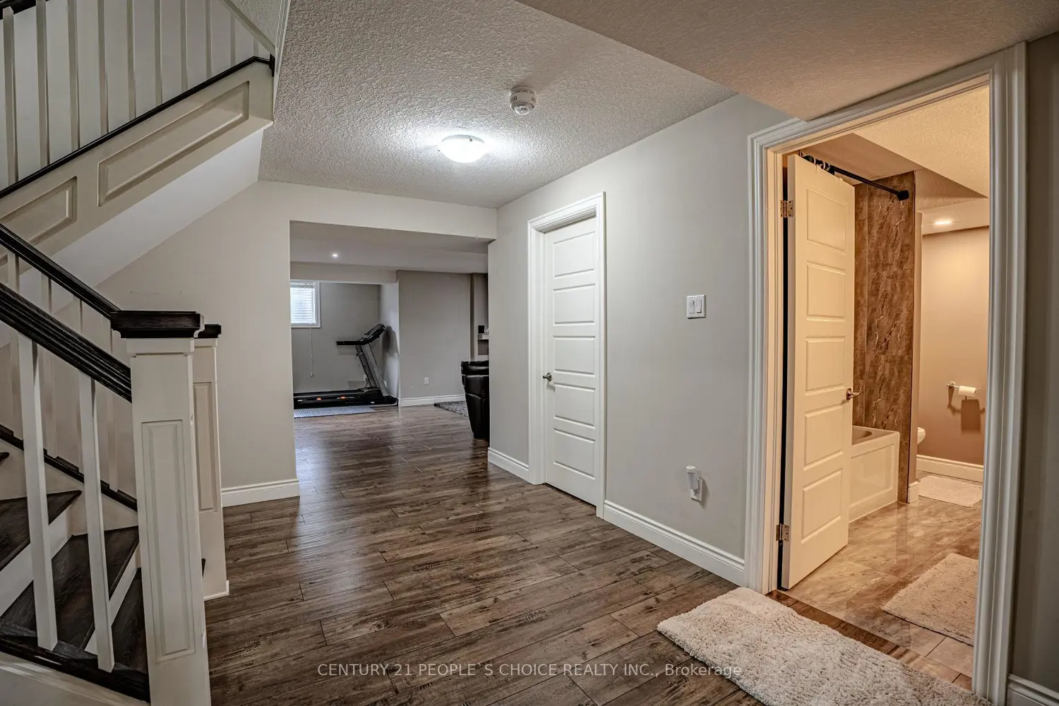 Additional image 17 of 1034 Melsetter Way