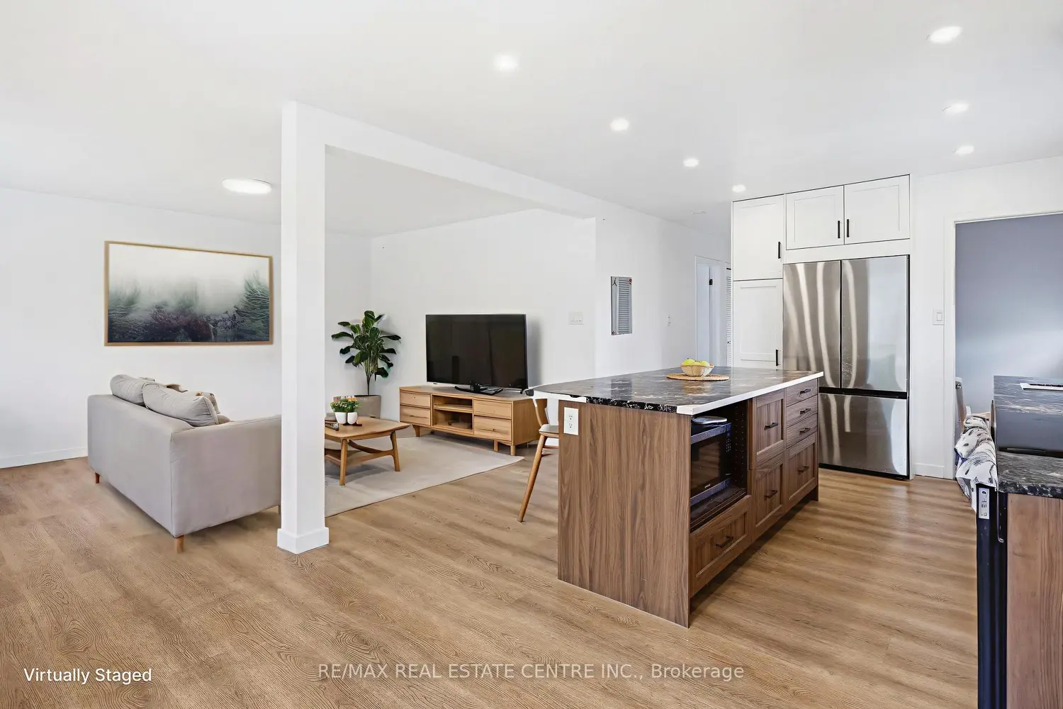 Additional image 6 of 211 Ballantyne Avenue