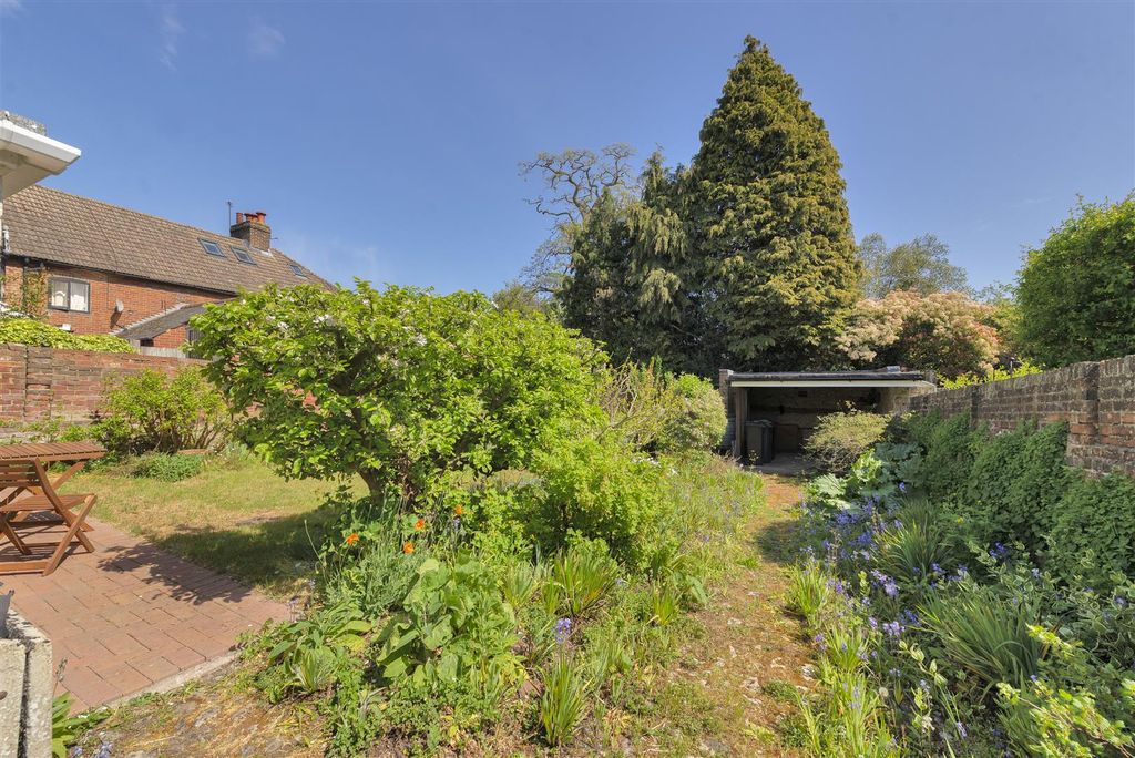 Additional image 20 of 2 bed detached house for salePolice Station Road, West Malling ME19