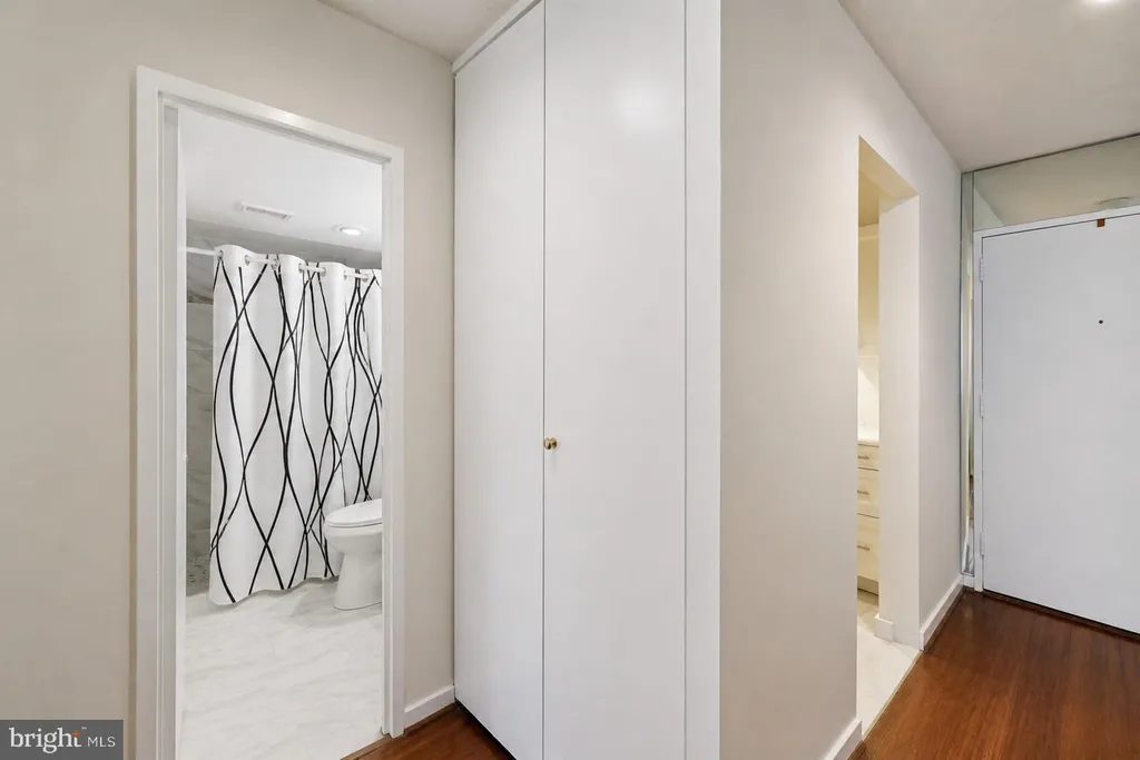 Additional image 19 of 1245 4th Street SW Unit E106, Washington, DC 20024