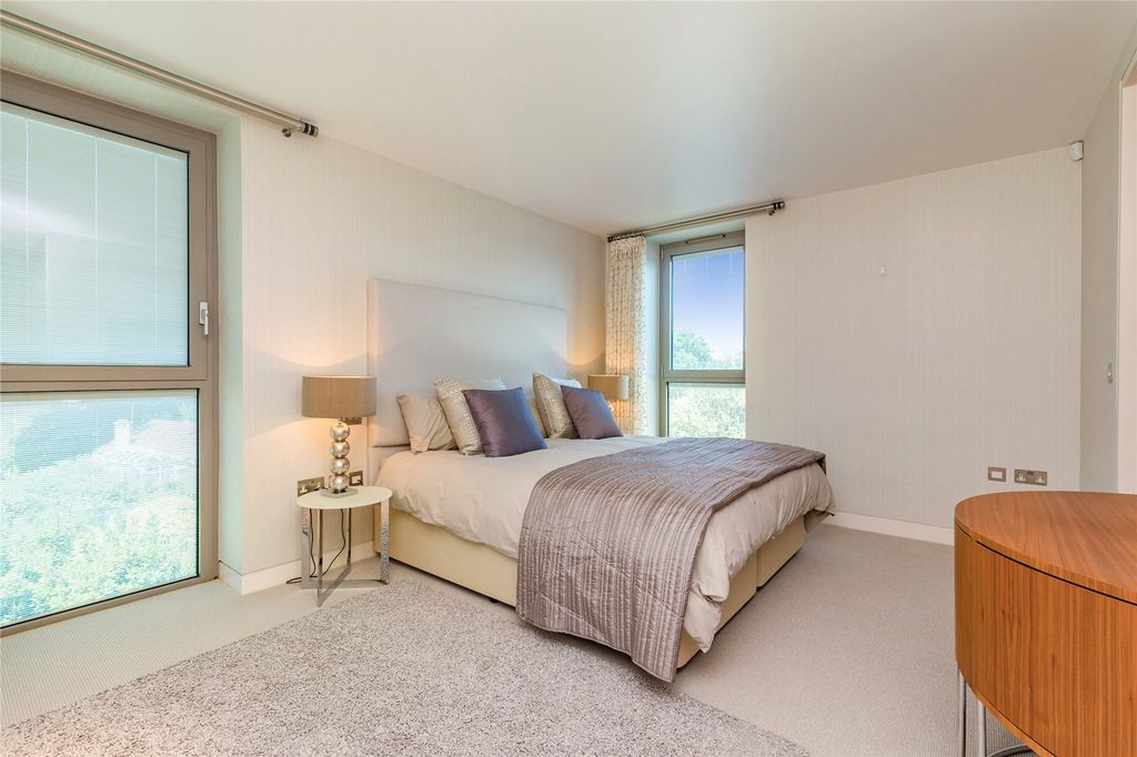 Additional image 45 of 6 bed detached house for saleBarrack Lane, Aldwick, West Sussex PO21