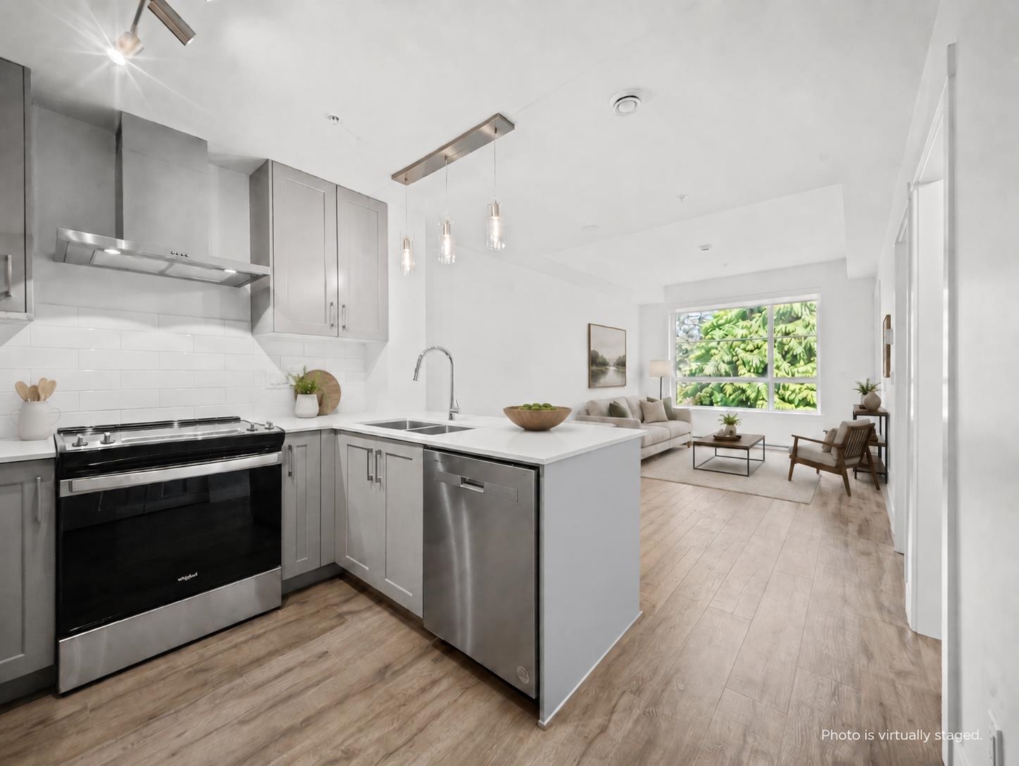 Additional image 2 of 306-6338 King George Boulevard, Surrey, BC, V3X 1E9