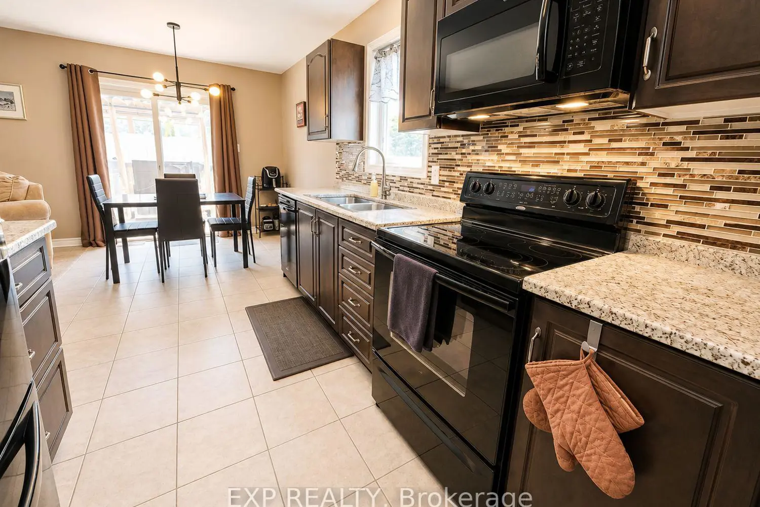Additional image 3 of 107 Ferrara Drive