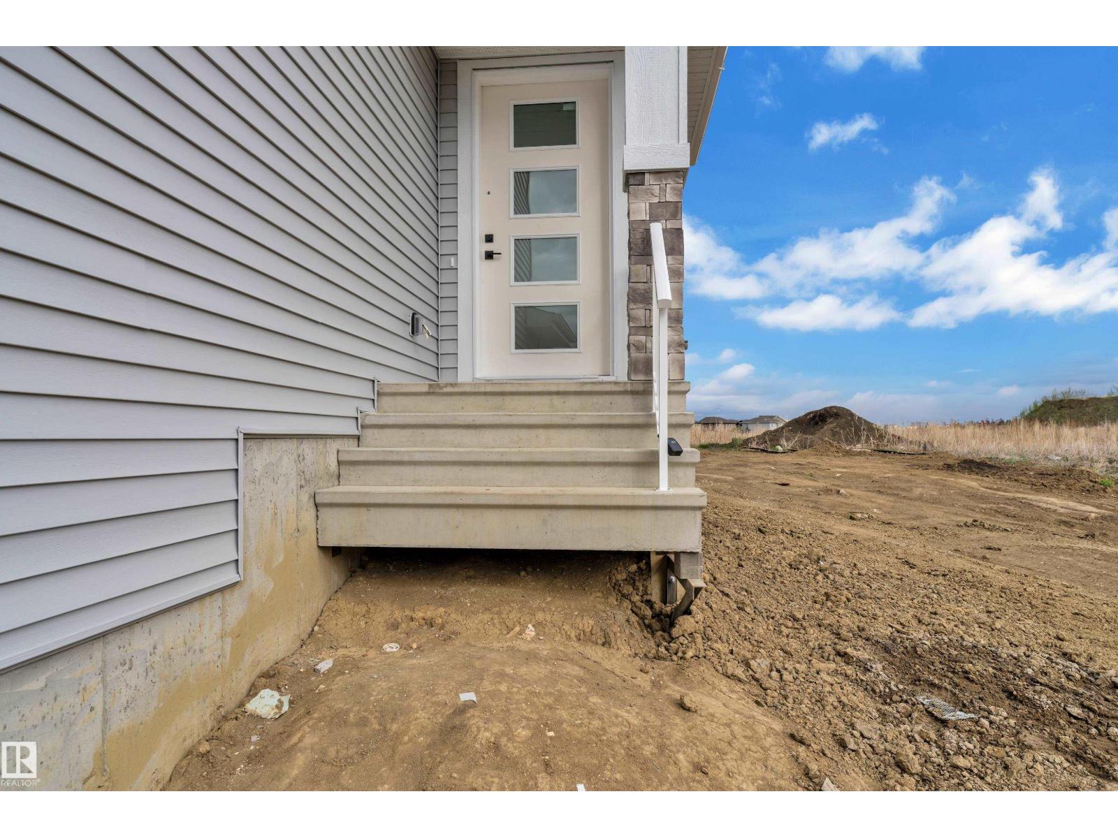 12 Cobblestone Gate, Spruce Grove, AB, T7X4E4 photo 5
