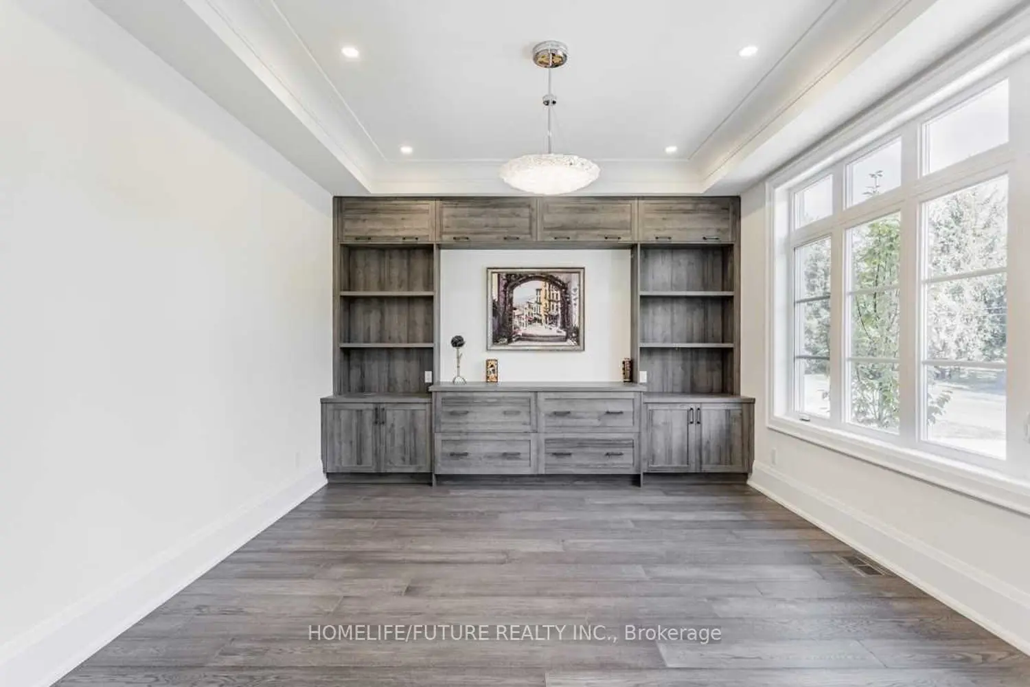 Additional image 4 of 65 Chatelaine Drive