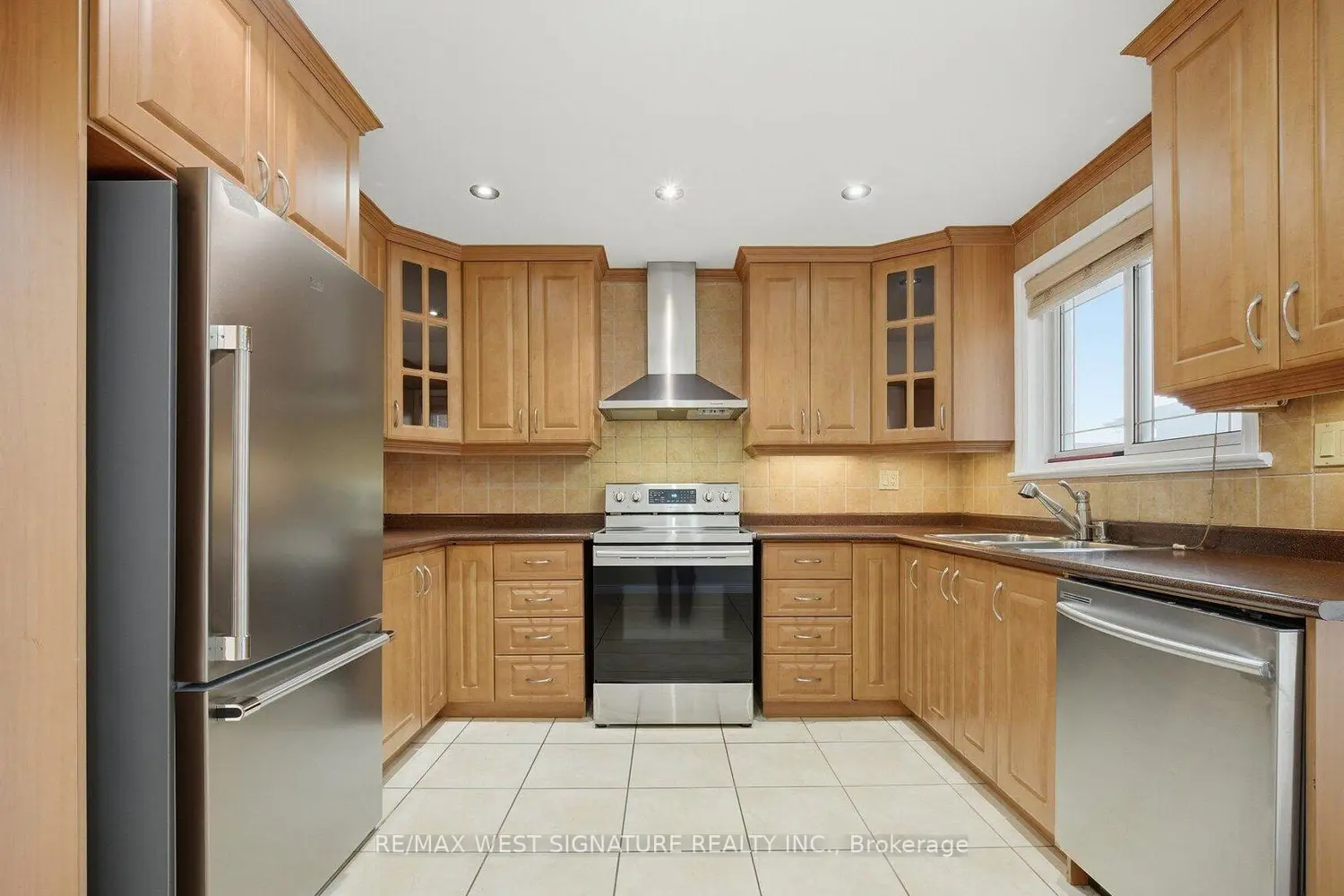36 Windsor Road photo 3