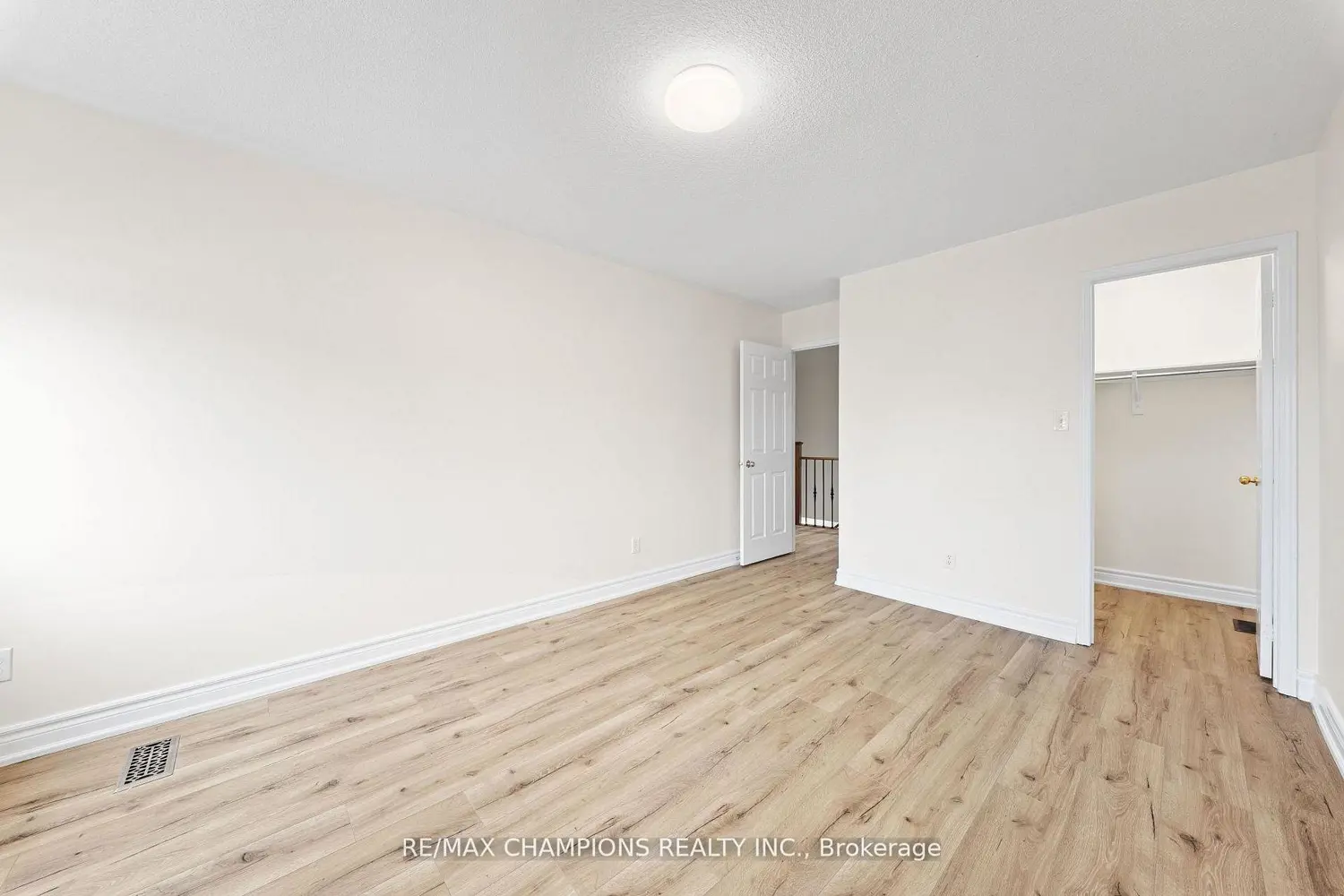 Additional image 5 of 42 Abbotsbury Drive