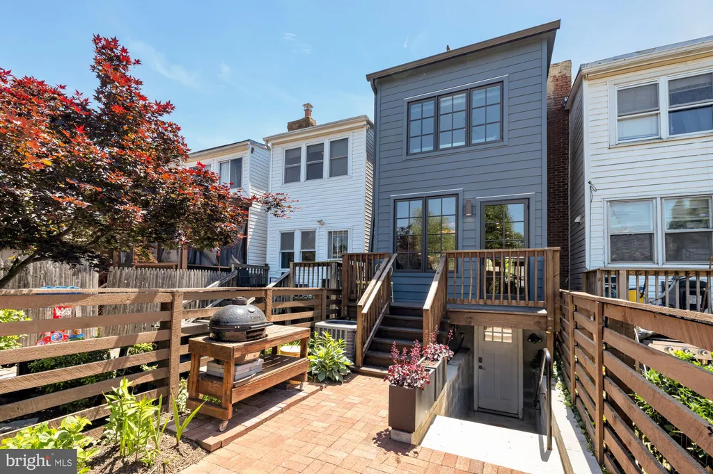 Additional image 2 of 908 Girard Street NE, Washington, DC 20017
