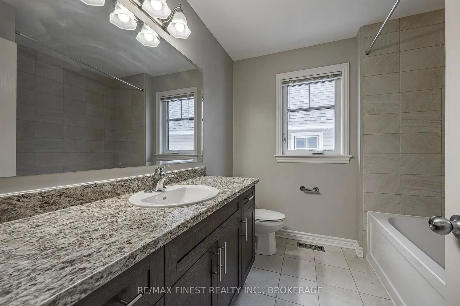 Additional image 15 of 1113 Barrow Avenue
