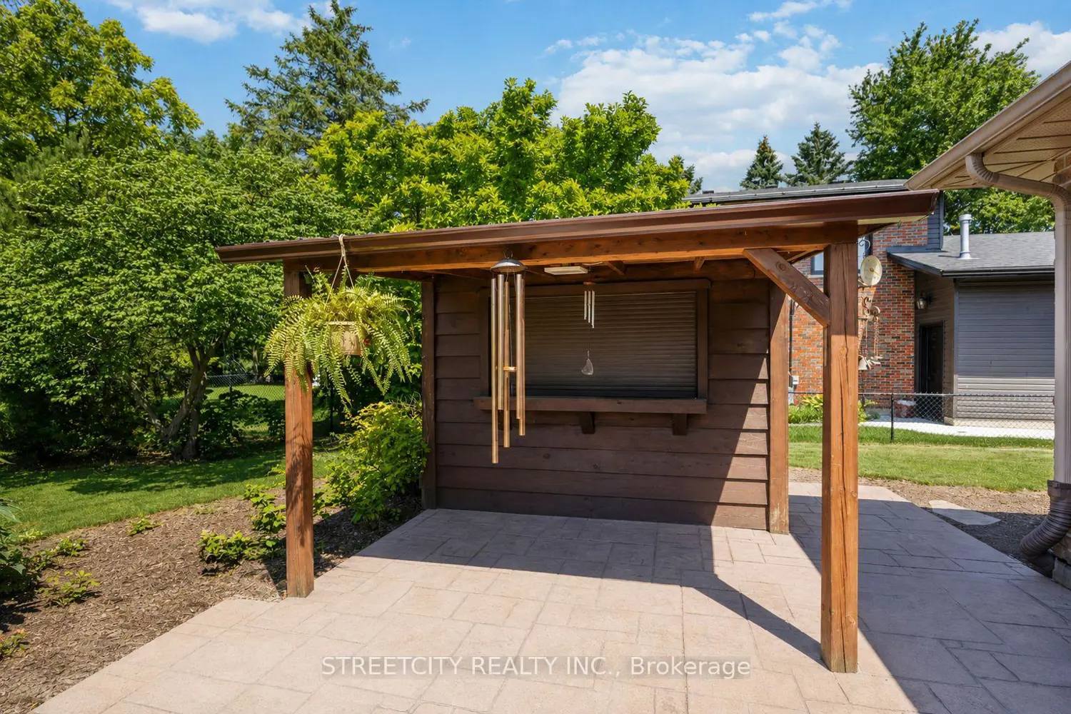 727 Norman Street photo 5
