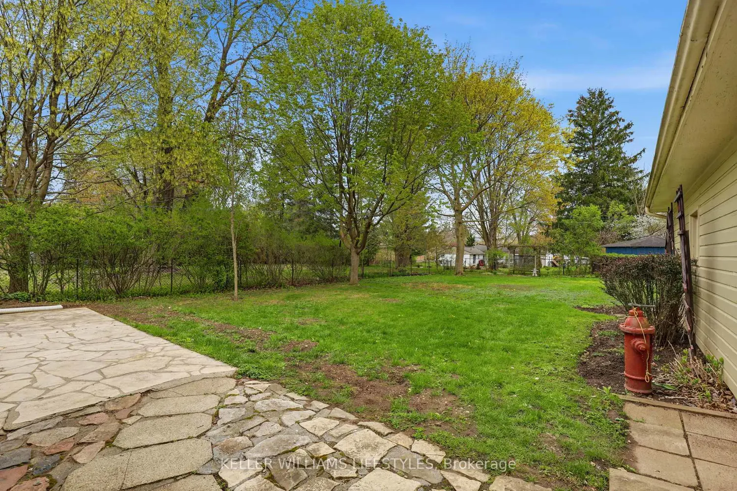 Additional image 17 of 543 Elmdale Avenue