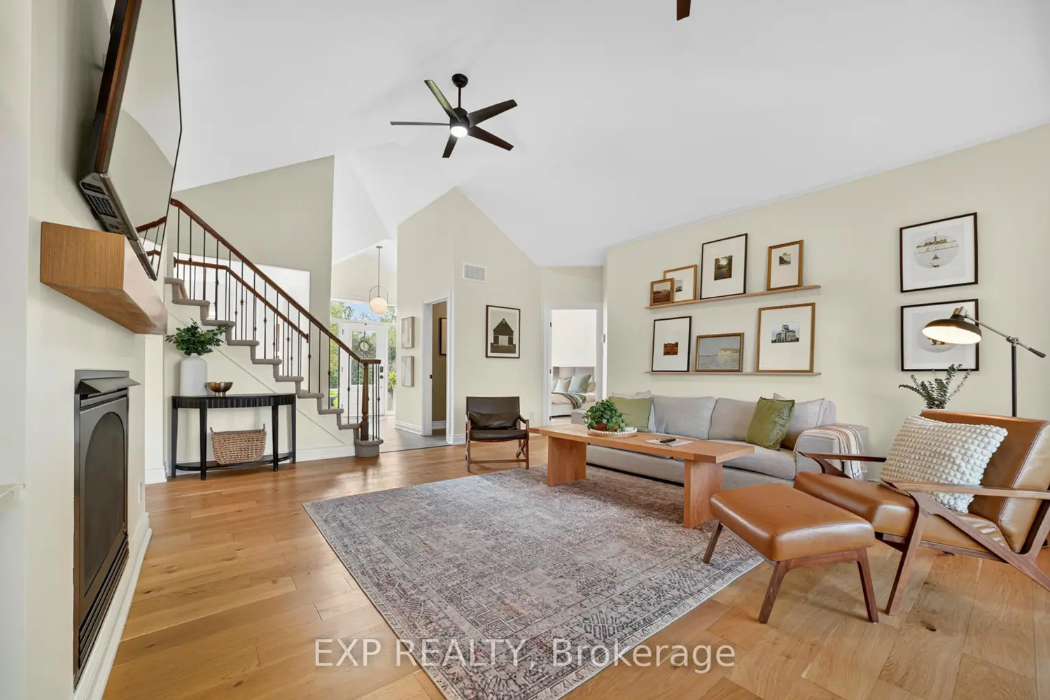 124 Wilbert Cox Drive photo 2