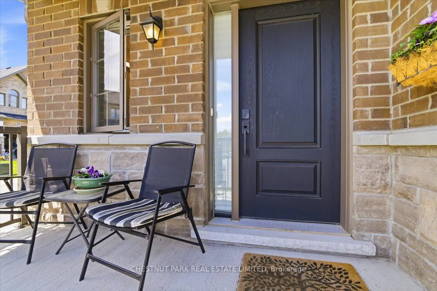 21 Harry Thornton Lane photo 2