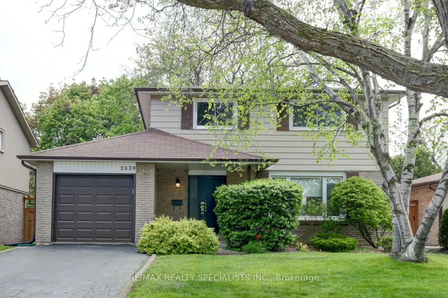 2530 Merrington Crescent