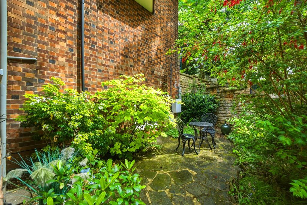 Additional image 23 of 3 bed flat for saleLucknow Avenue, Nottingham NG3
