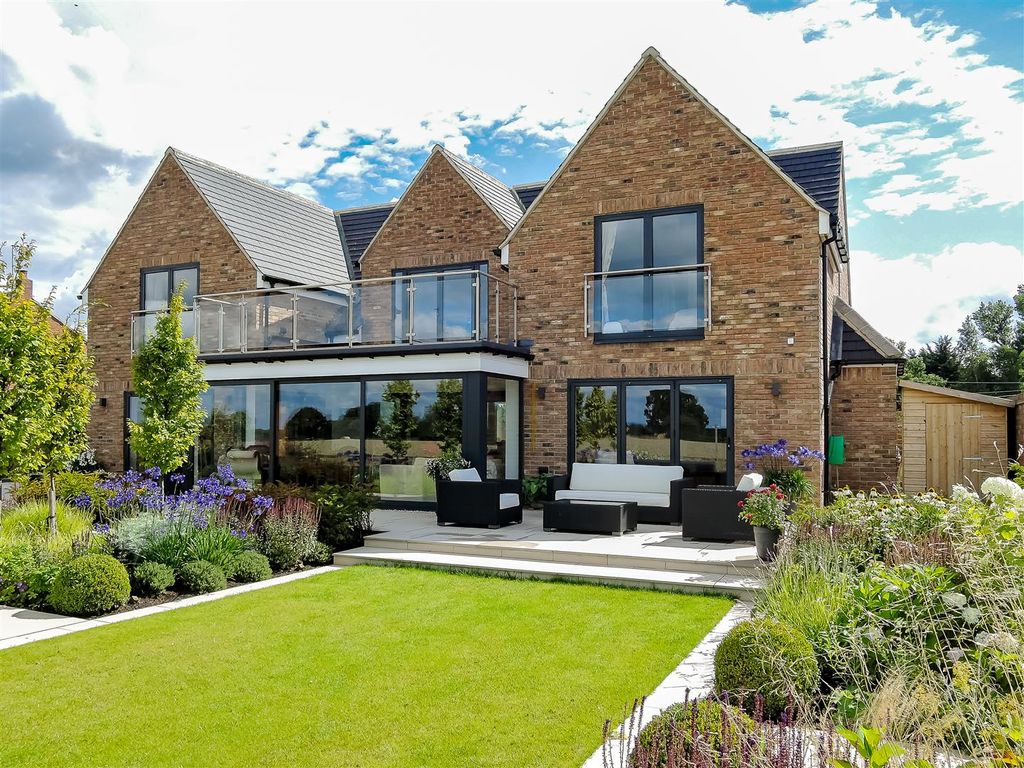 Additional image 27 of 4 bed detached house for saleYork Road, Kirk Hammerton, York YO26