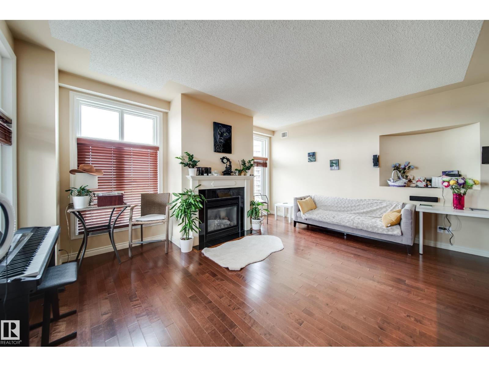 Additional image 5 of 1301-9020 Jasper Avenue NW, Edmonton, AB, T5H3S8