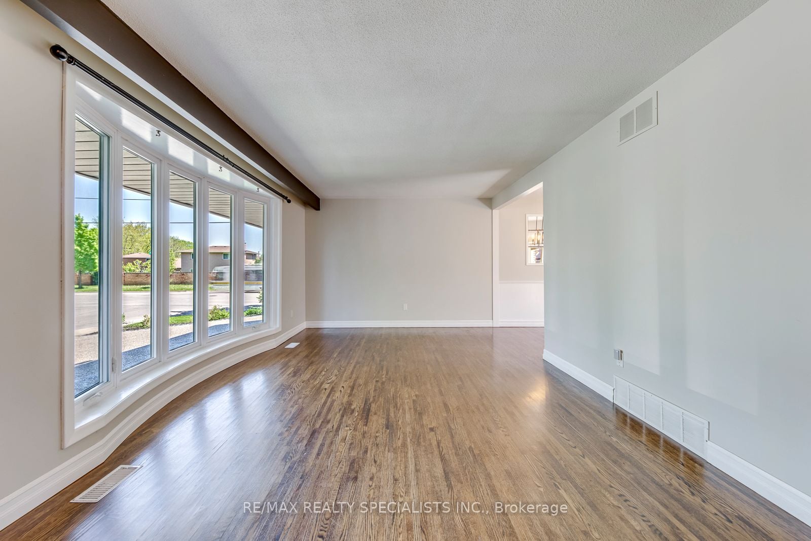 Additional image 6 of 5 Country Club Drive, Hamilton, ON, L8K 5W2
