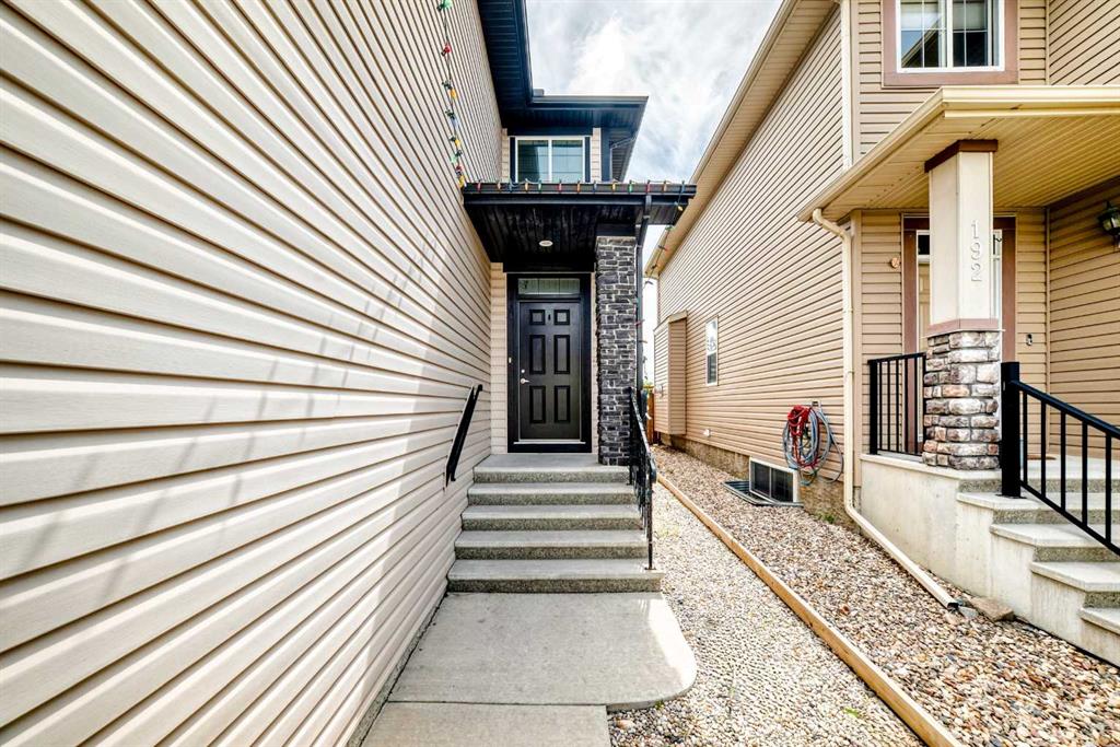 Additional image 2 of 196 Cranberry Circle SE, Calgary, AB, T3M 0N8