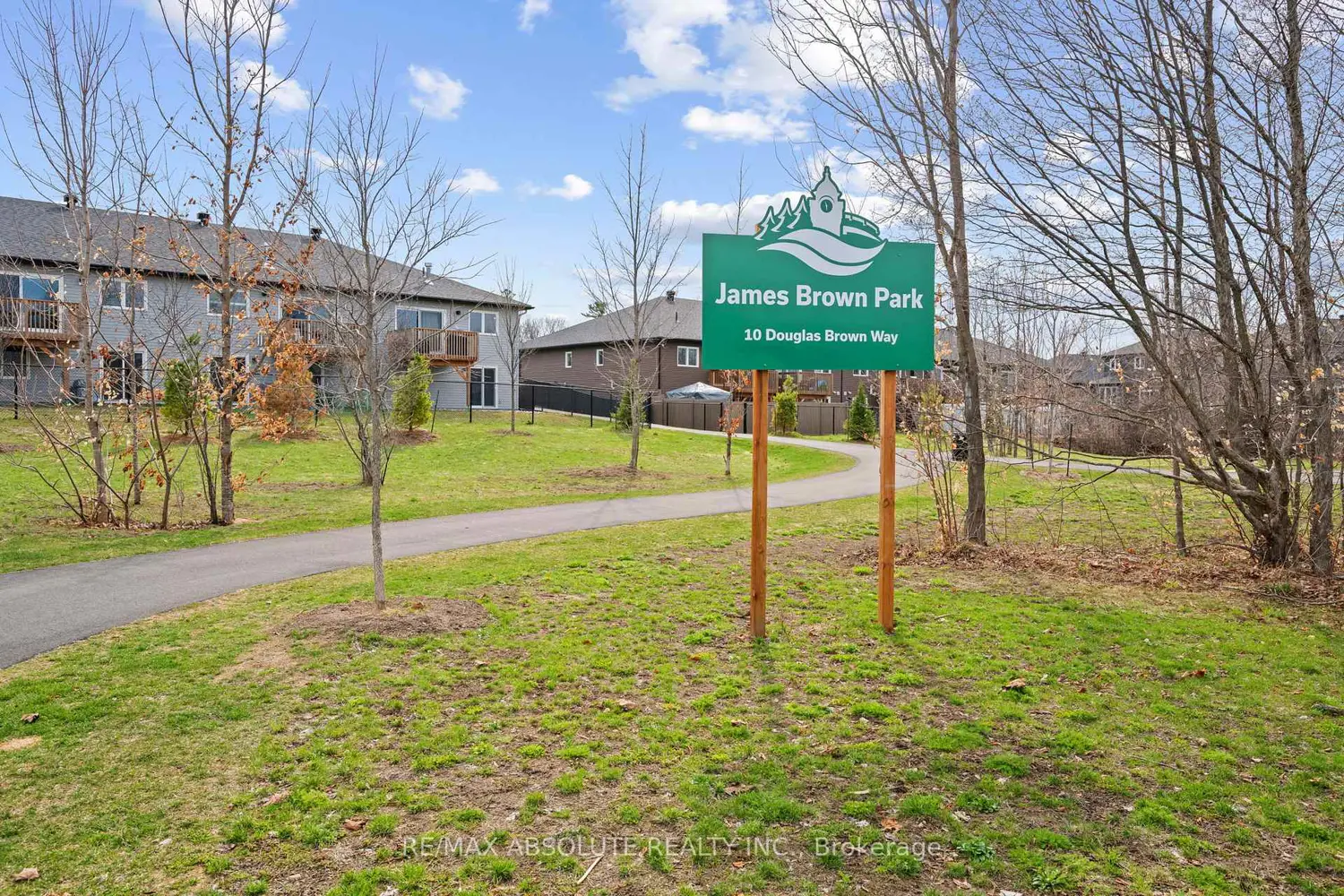 Additional image 17 of 27 Morgan Clouthier Way