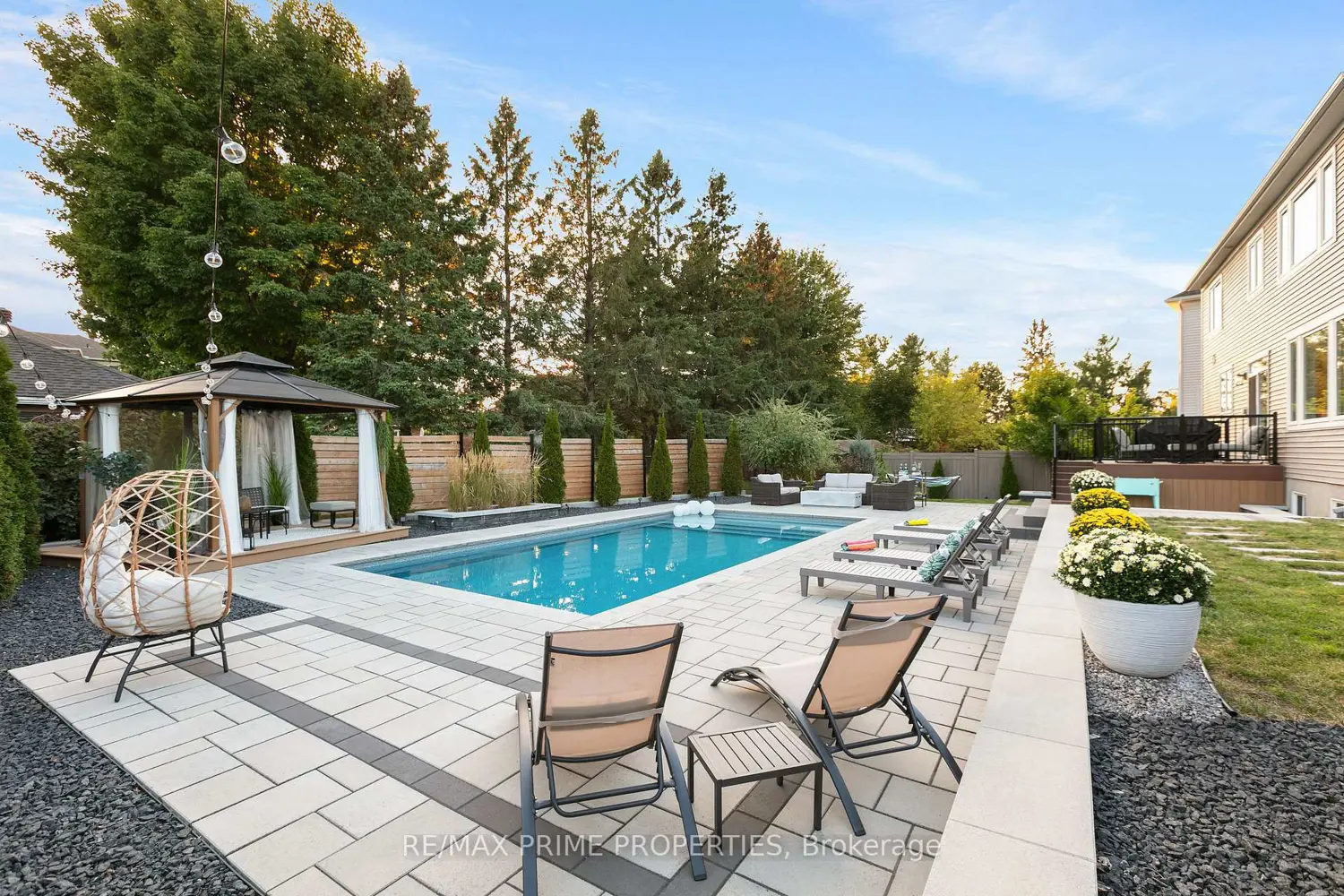 148 Aubrais Crescent photo 5