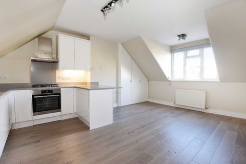 Cavendish Road, Brondesbury, London NW6