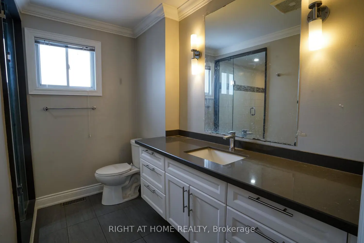 Additional image 13 of 54 Woodside Court
