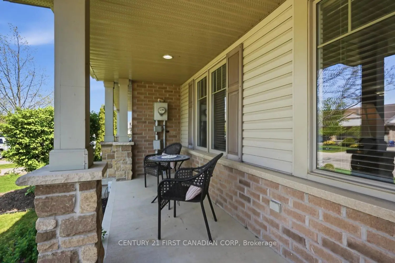 30 Pear Tree Avenue photo 2