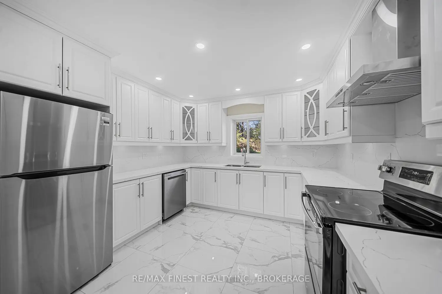 Additional image 10 of 320 Academy Street