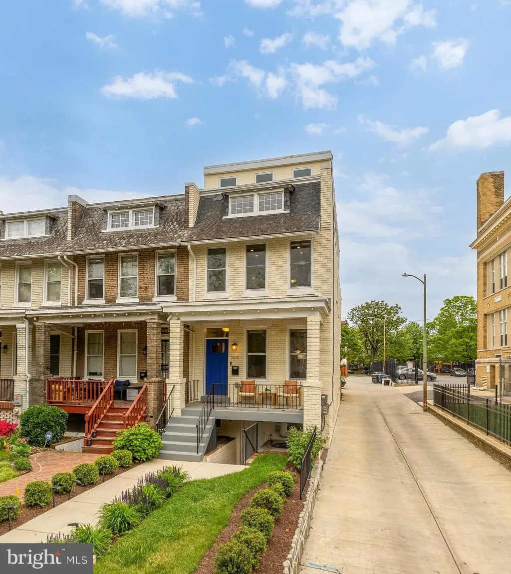 Additional image 3 of 1519 East Capitol Street SE, Washington, DC 20003