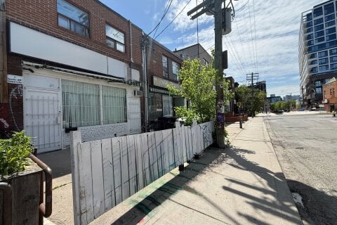 Additional image 6 of 157 Augusta Avenue, Toronto, ON, M5T 2L4