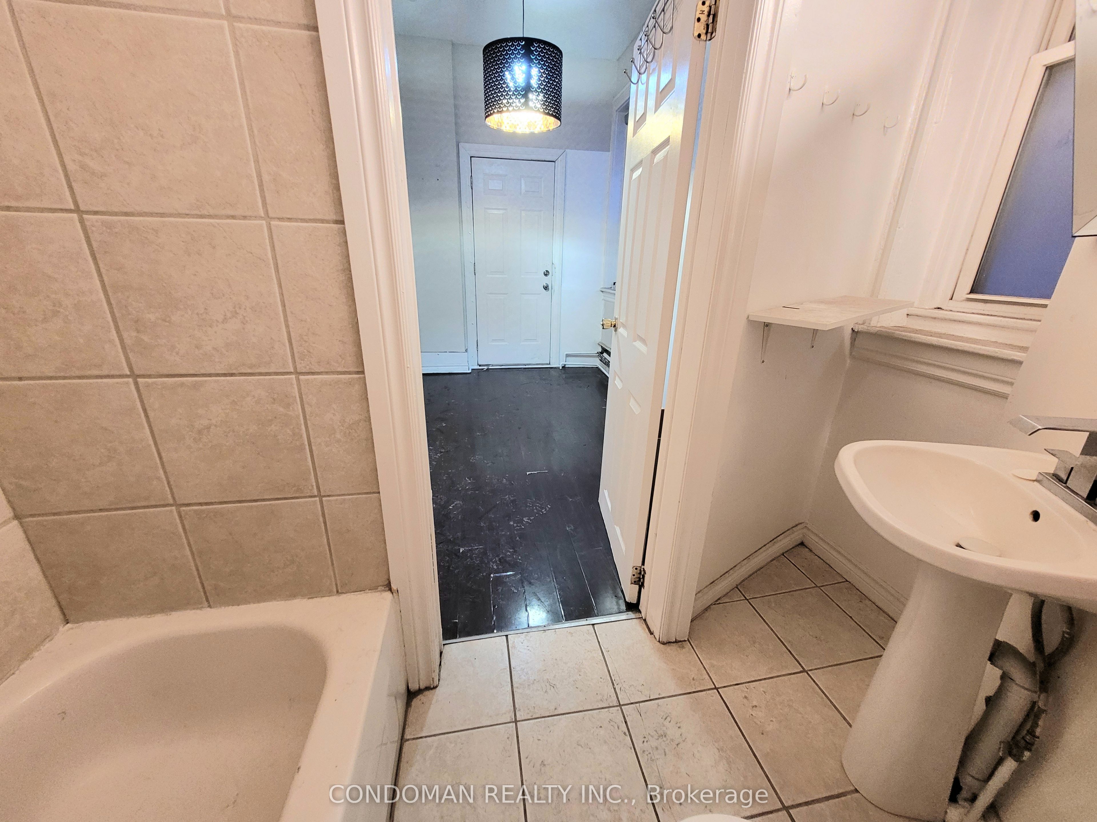 Additional image 6 of 4-135 John Street S, Hamilton, ON, L8N 2C3