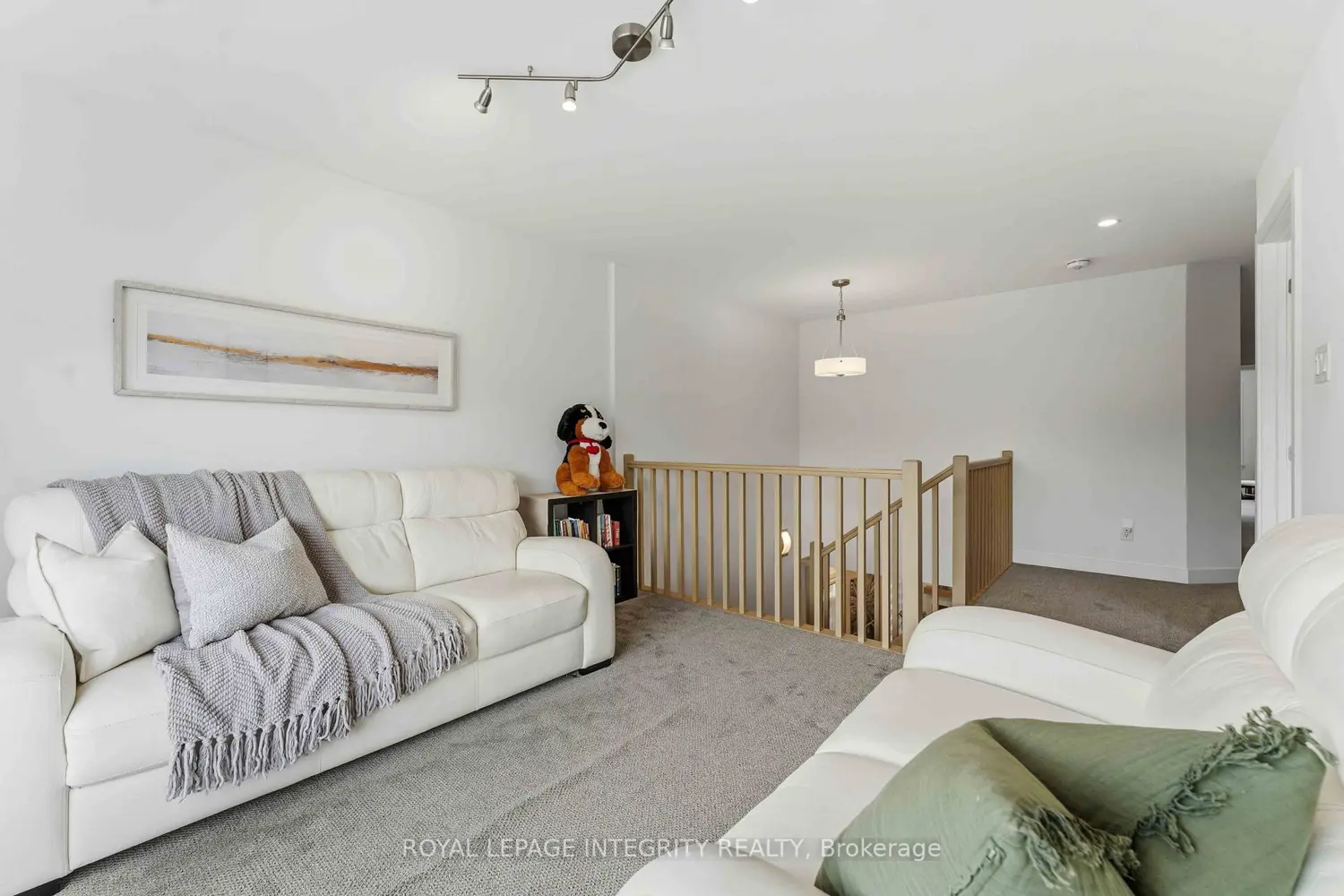 Additional image 4 of 698 Odyssey Way