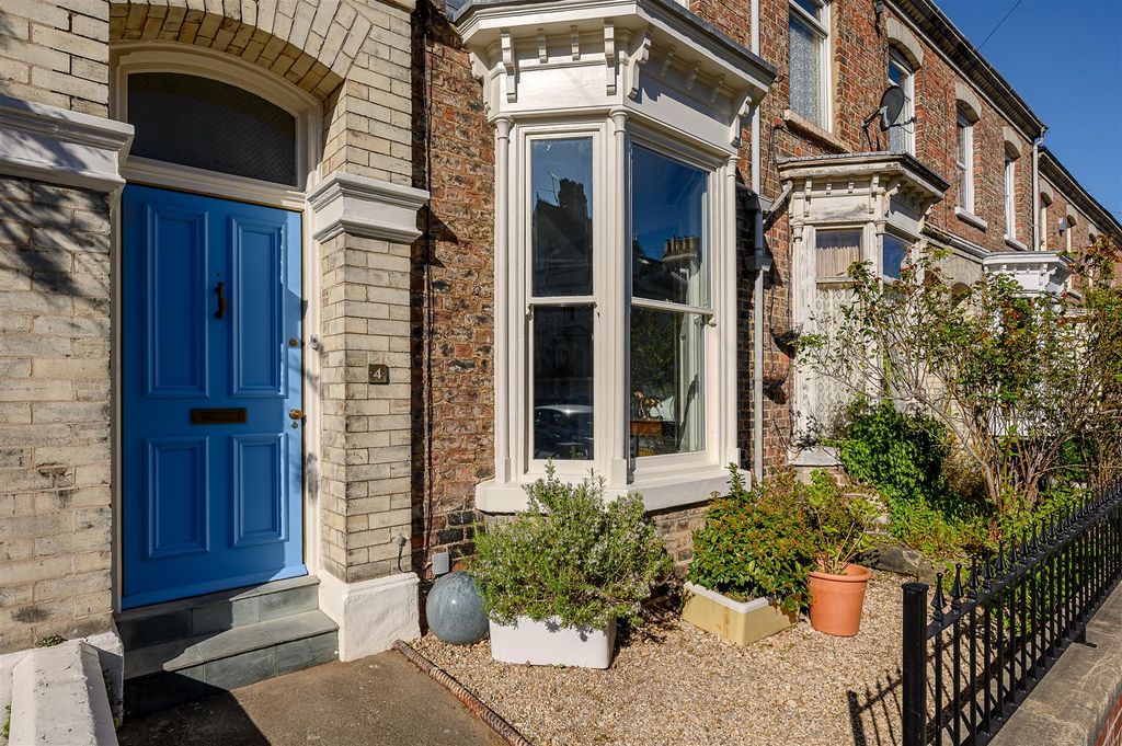 Additional image 27 of 4 bed terraced house for saleBewlay Street, Bishopthorpe Road, York YO23
