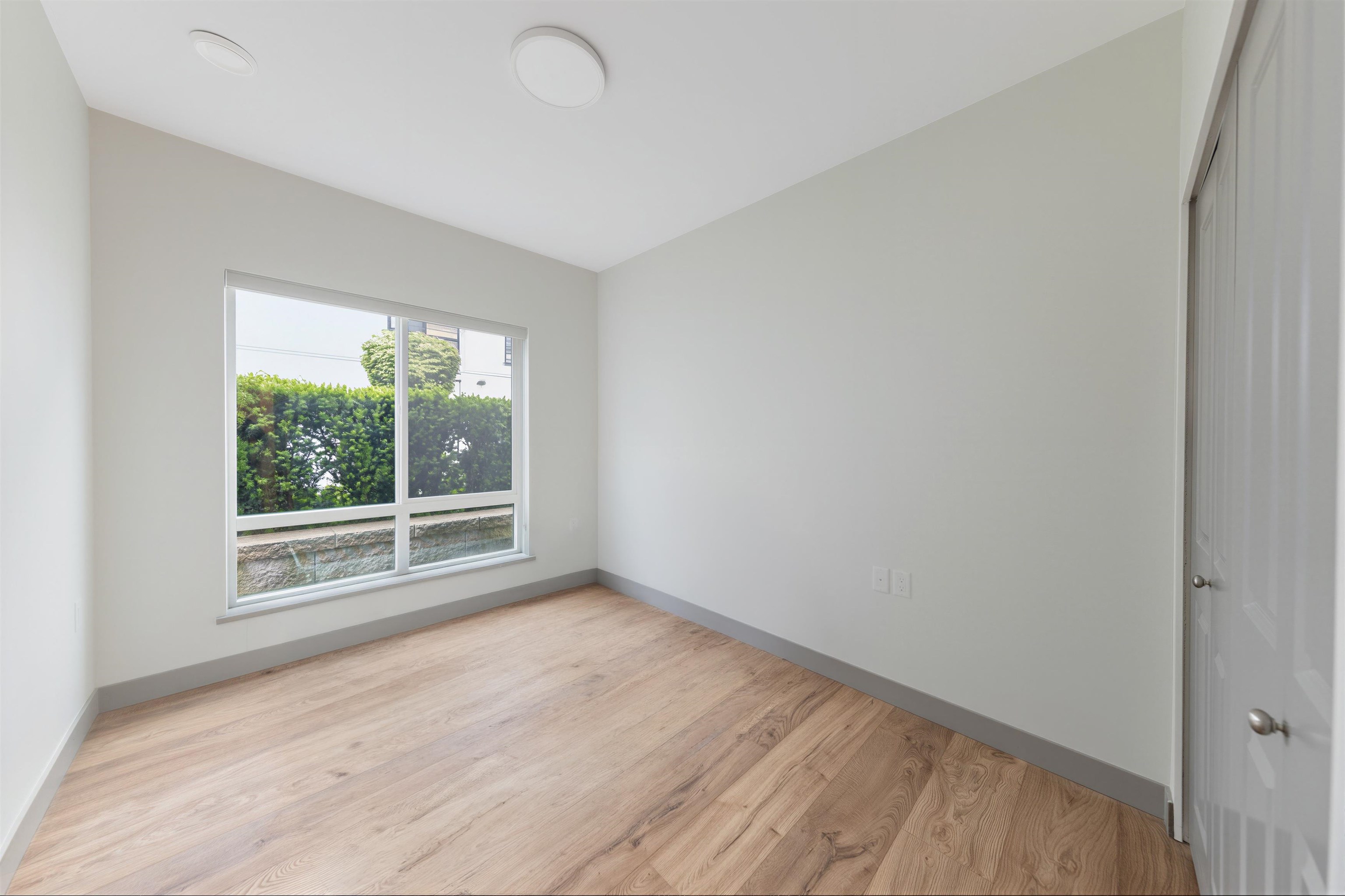 Additional image 5 of 208-6968 Royal Oak Avenue, Burnaby, BC, V5J 4J2
