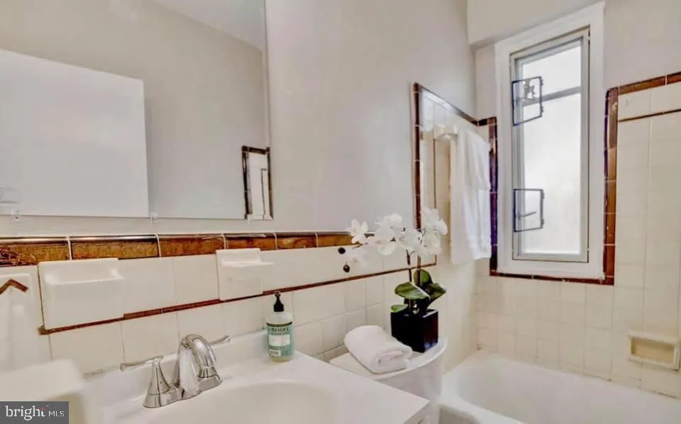 Additional image 29 of 1727 Massachusetts Avenue NW Unit 405, Washington, DC 20036