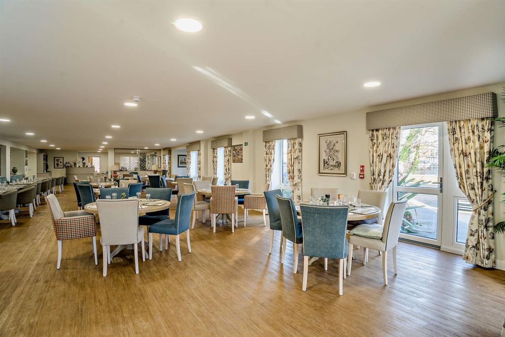 Additional image 26 of 2 bed flat for saleSaxon Gardens, Penn Street, Oakham, Rutland LE15