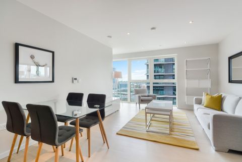 Glasshouse Gardens, Stratford, London E20