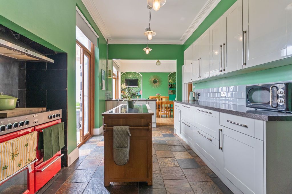 Additional image 2 of 4 bed detached house for salePark View, Pontypool NP4